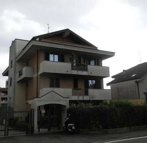 appartamento in vendita a Desio