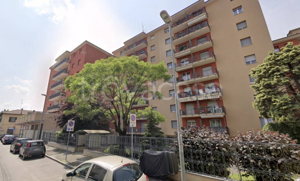 appartamento in vendita a Desio