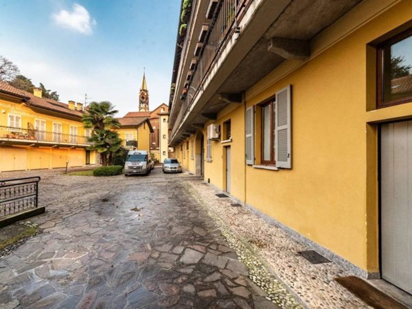 negozio in vendita a Desio