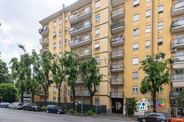 appartamento in vendita a Desio