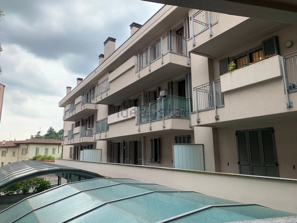 appartamento in vendita a Desio