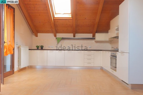 appartamento in vendita a Desio