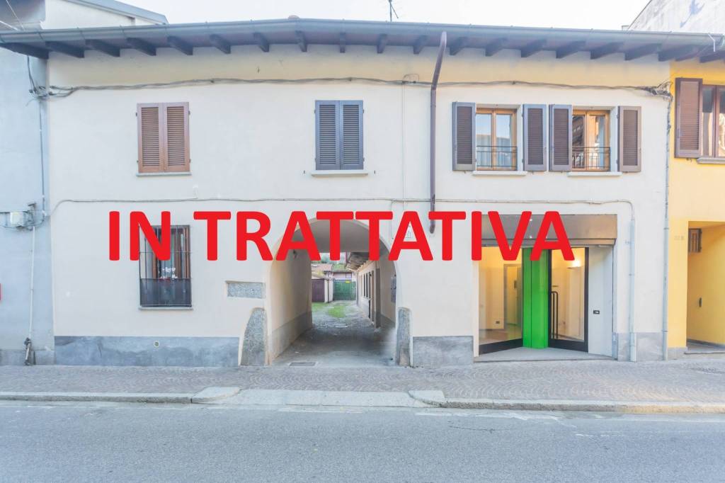 casa indipendente in vendita a Desio
