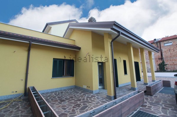 appartamento in vendita a Desio