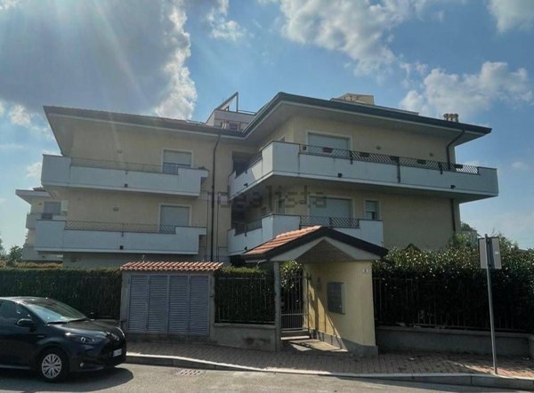 appartamento in vendita a Desio