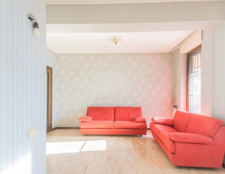 appartamento in vendita a Desio