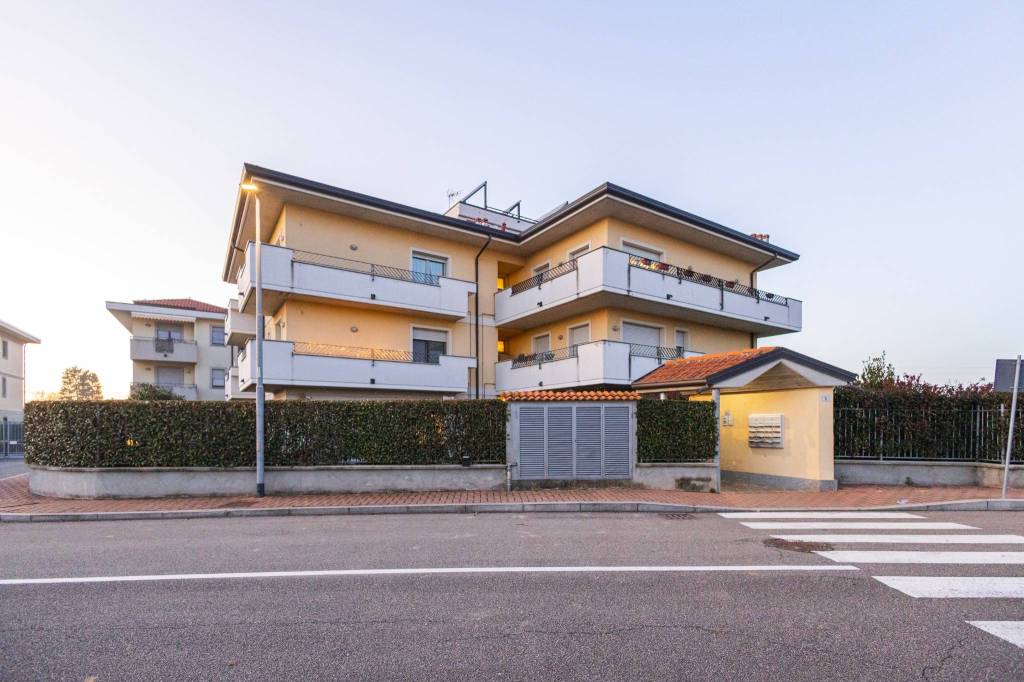 appartamento in vendita a Desio