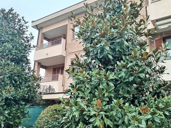 appartamento in vendita a Desio