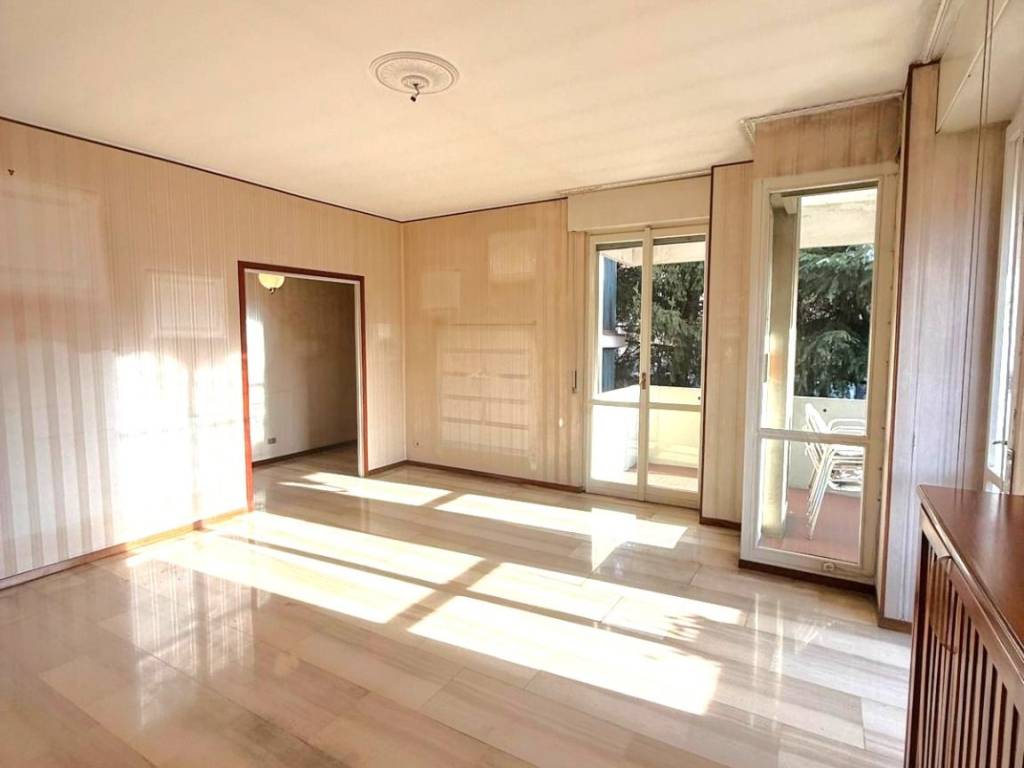 appartamento in vendita a Desio