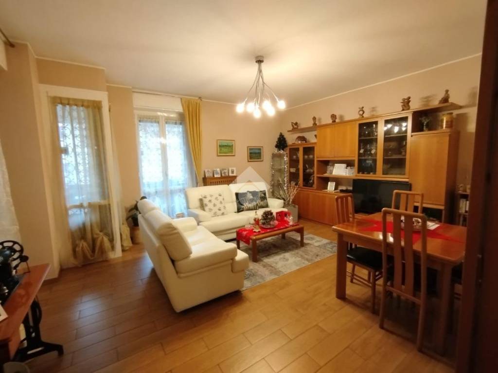 appartamento in vendita a Desio