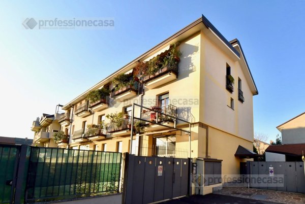 appartamento in vendita a Desio