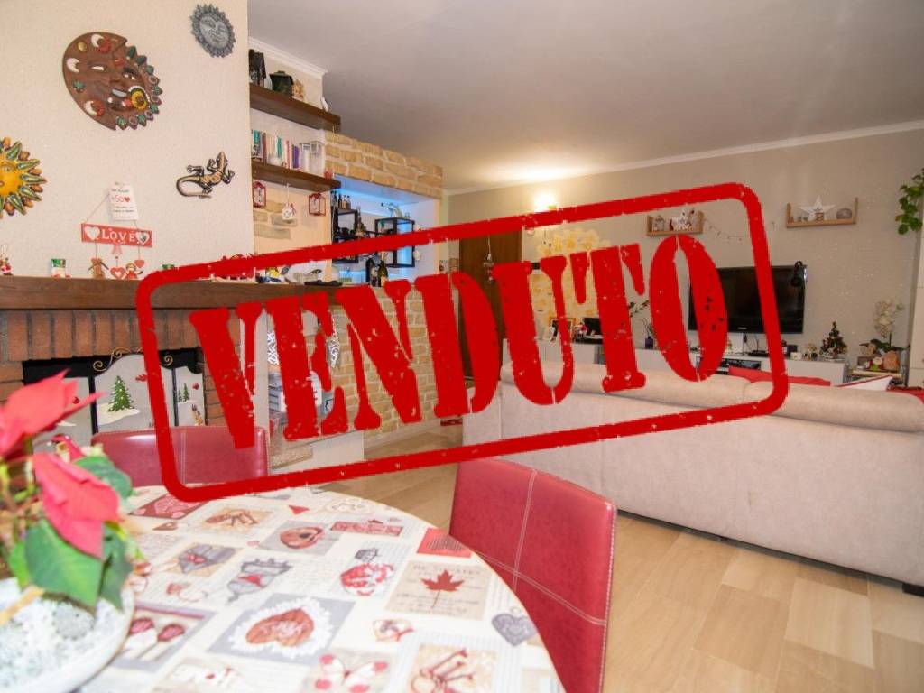 appartamento in vendita a Desio