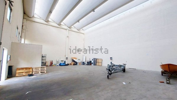 ufficio in vendita a Desio