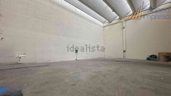 ufficio in vendita a Desio