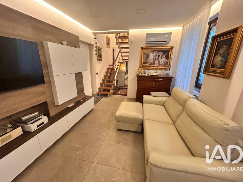 appartamento in vendita a Desio