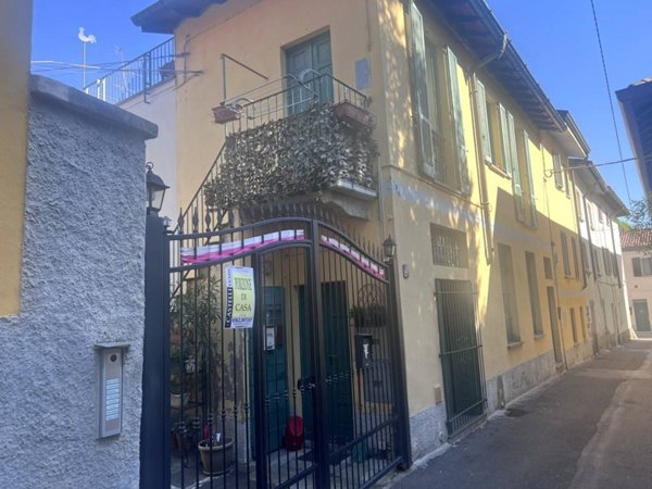 casa indipendente in vendita a Desio