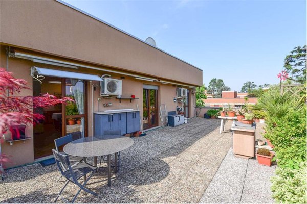 appartamento in vendita a Desio