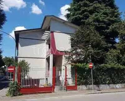 casa indipendente in vendita a Desio