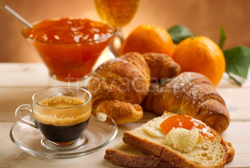 negozio in vendita a Desio