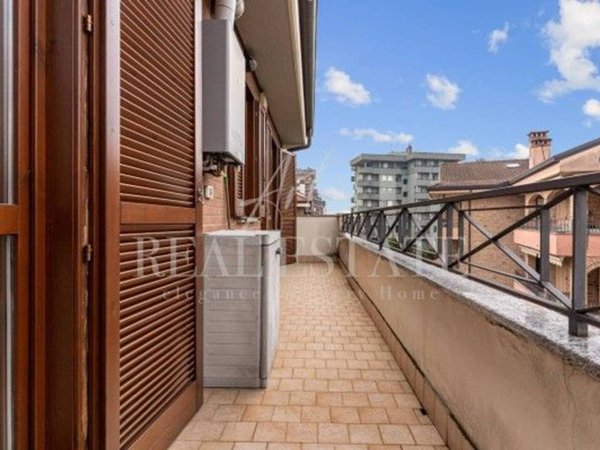 appartamento in vendita a Desio