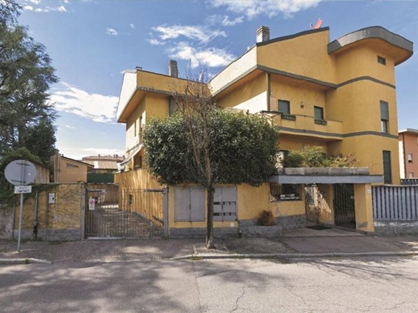 appartamento in vendita a Desio
