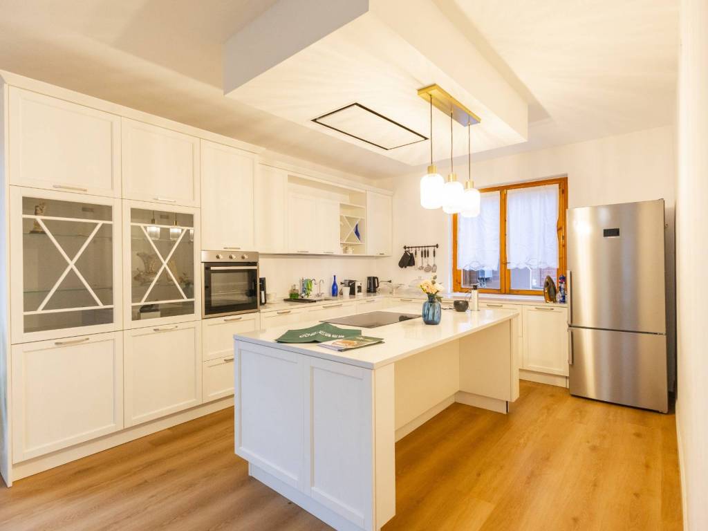 casa indipendente in vendita a Desio