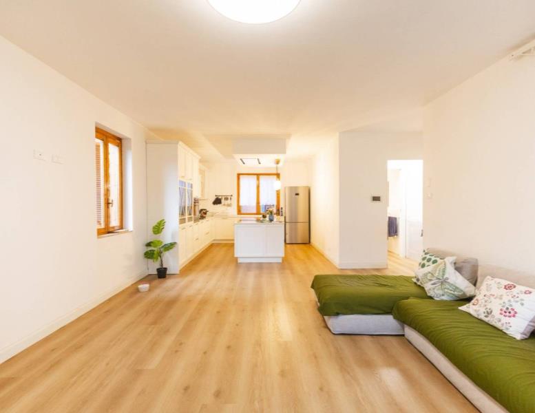 casa indipendente in vendita a Desio