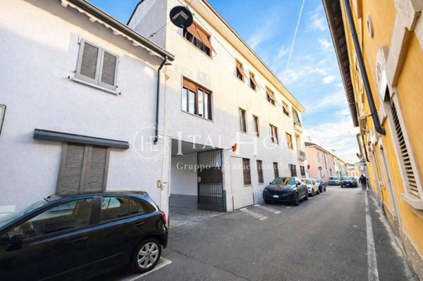 appartamento in vendita a Desio