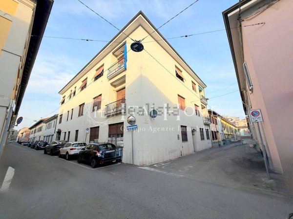 appartamento in vendita a Desio