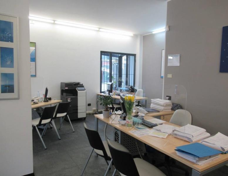 negozio in vendita a Desio