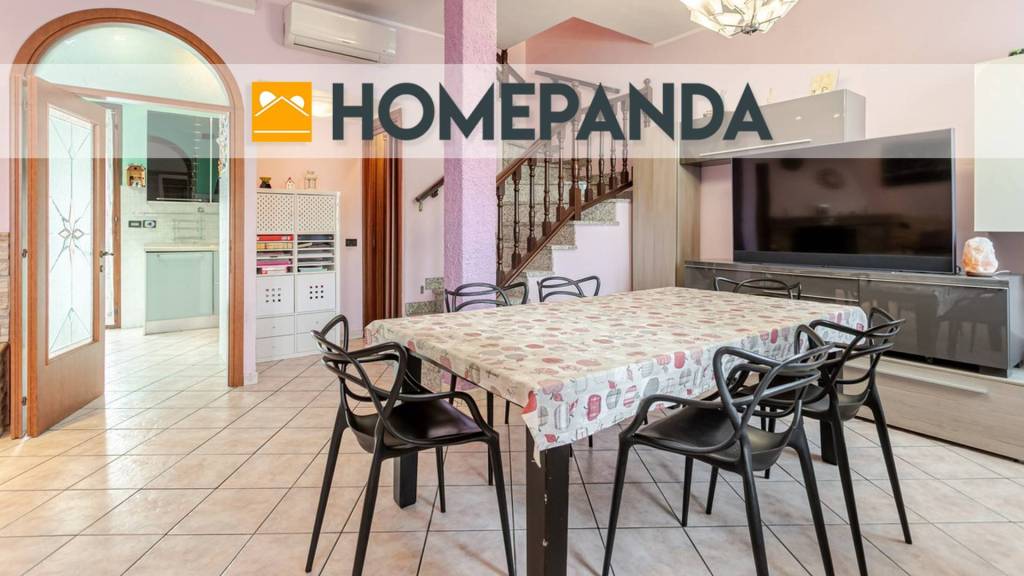 casa indipendente in vendita a Desio