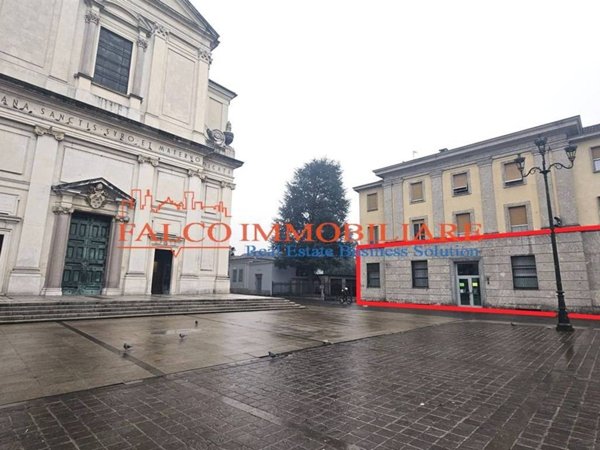 negozio in vendita a Desio