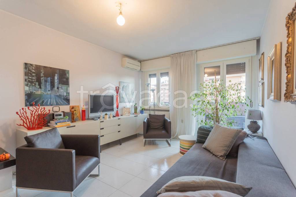 appartamento in vendita a Desio