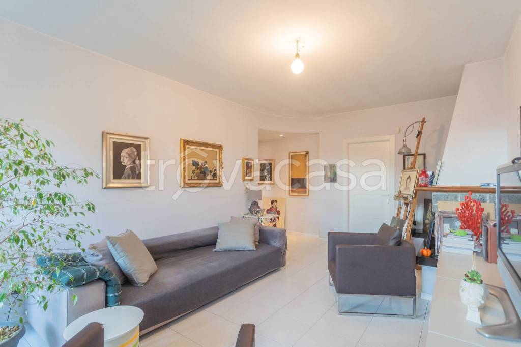 appartamento in vendita a Desio