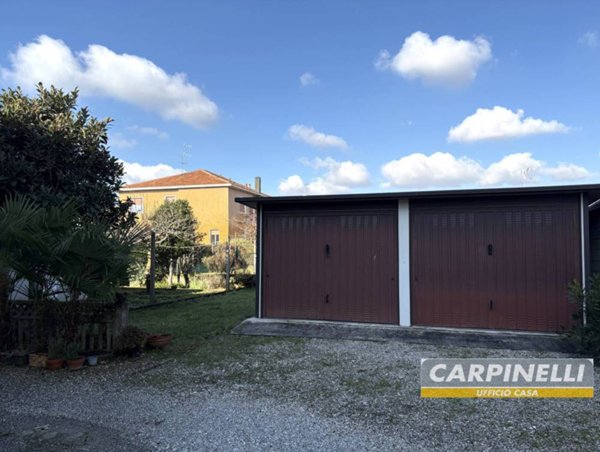 casa indipendente in vendita a Desio