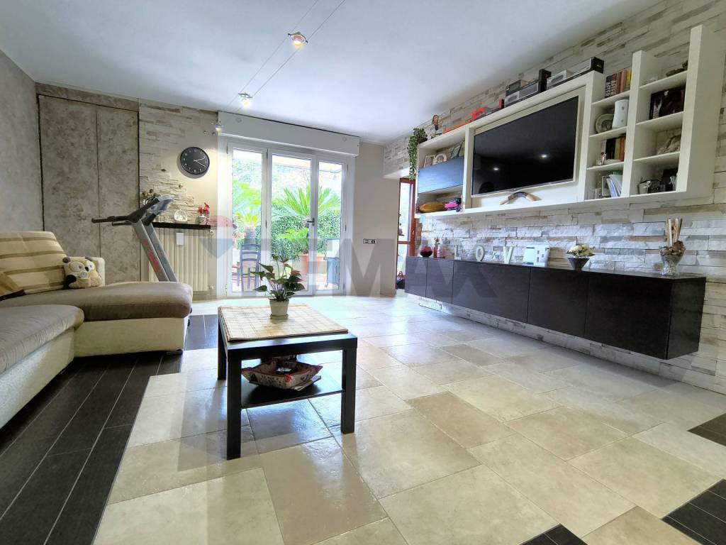 appartamento in vendita a Desio