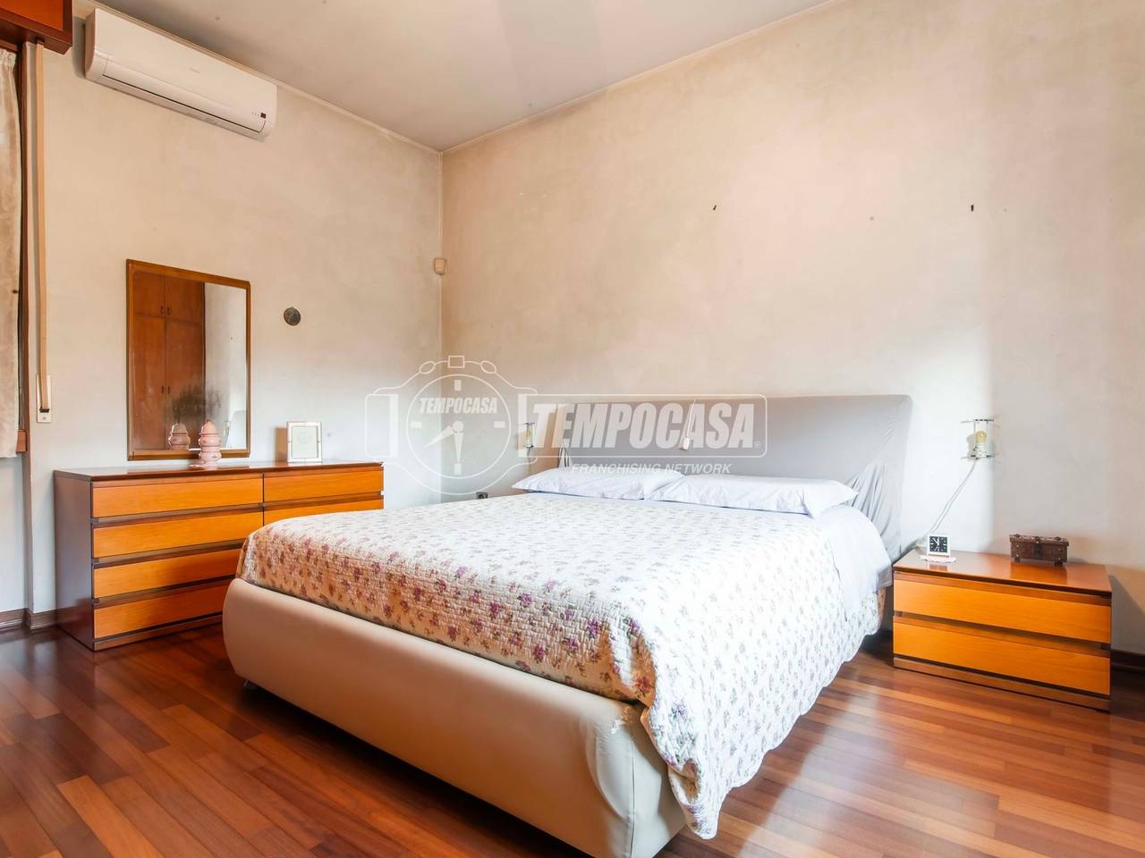 casa indipendente in vendita a Desio