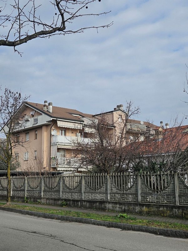 appartamento in vendita a Desio