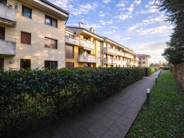 appartamento in vendita a Desio