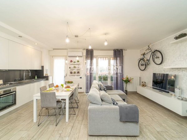 appartamento in vendita a Desio