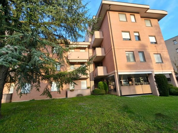 appartamento in vendita a Desio