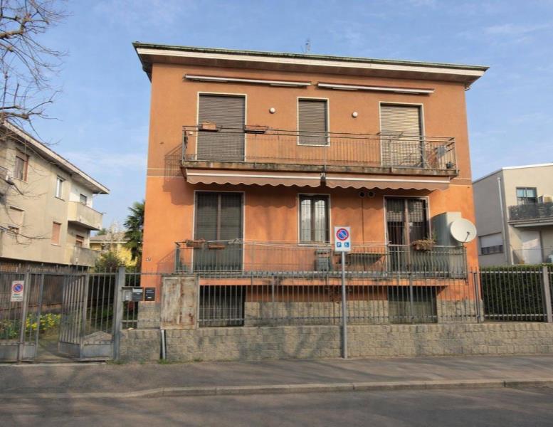 appartamento in vendita a Desio