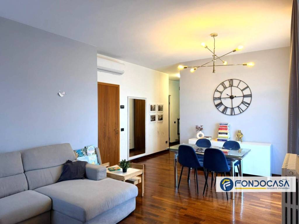 appartamento in vendita a Desio