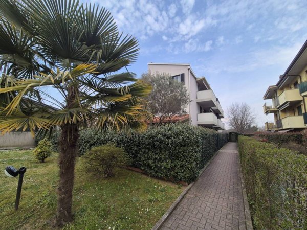 appartamento in vendita a Desio