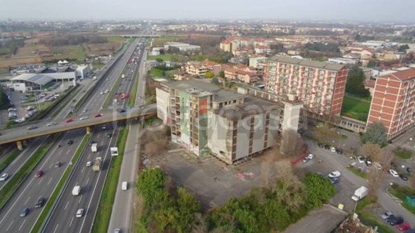 terreno edificabile in vendita a Desio