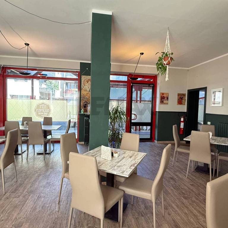 negozio in vendita a Desio