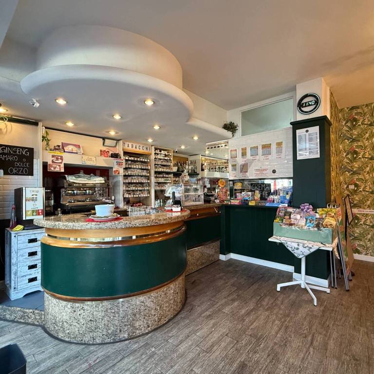 negozio in vendita a Desio