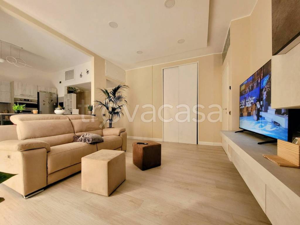 appartamento in vendita a Desio