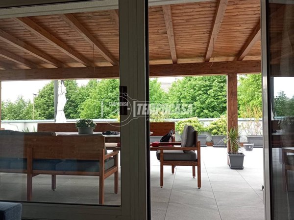 appartamento in vendita a Desio