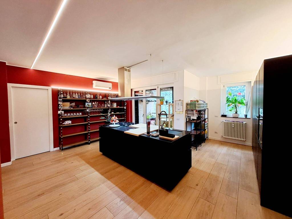 appartamento in vendita a Desio